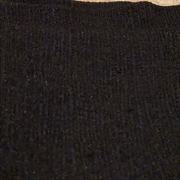 Long black stretchy skirt left side slit - Picture 9 of 9